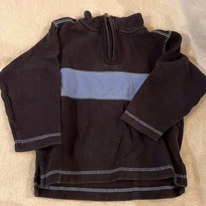 Size 4T quarter zip top